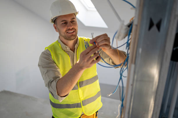 Best Licensed Electrician  in Oxoboxo River, CT