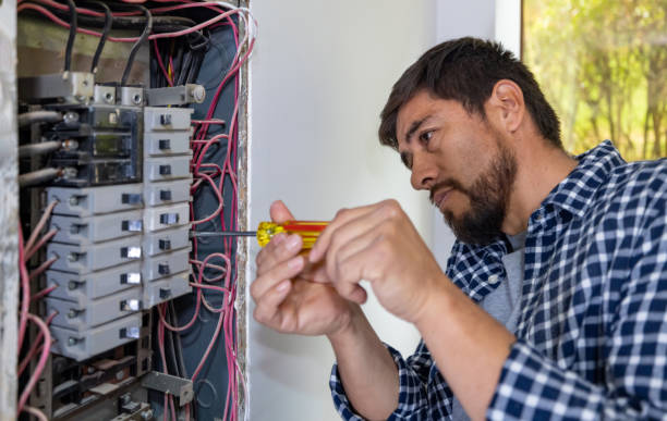 Best Emergency Electrician Near Me  in Oxoboxo River, CT